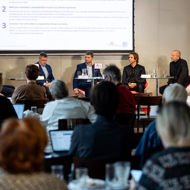 Mladí Češi se mění v investory. Generace Z chce finanční svobodu – a většina si ji aktivně buduje