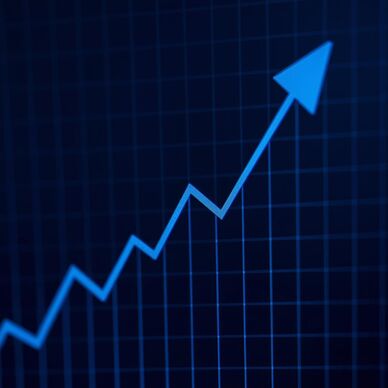 Sazby spotřebitelských úvěrů v červenci překonaly 8 %. Ukazatelů, podle nichž je dobré se řídit, je ale mnohem více